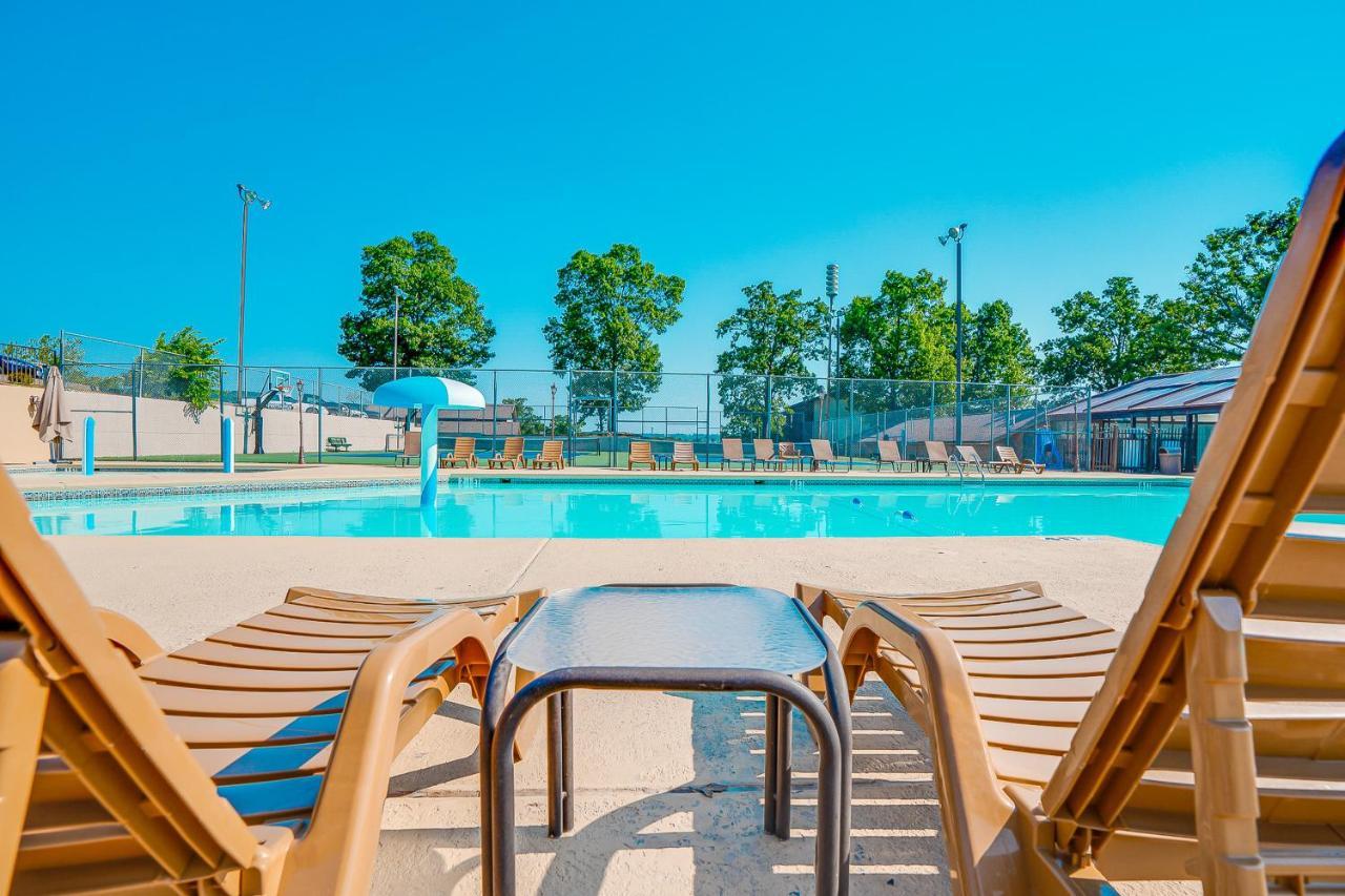 Appartement Pointe Royale Bubbling Brook Overlook à Branson Extérieur photo